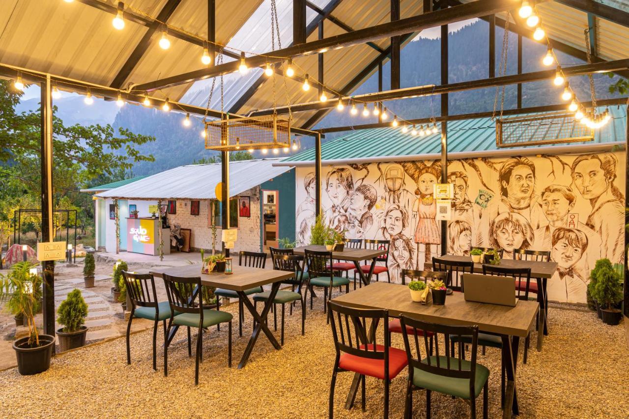 Whoopers Hostel Manali Exterior photo