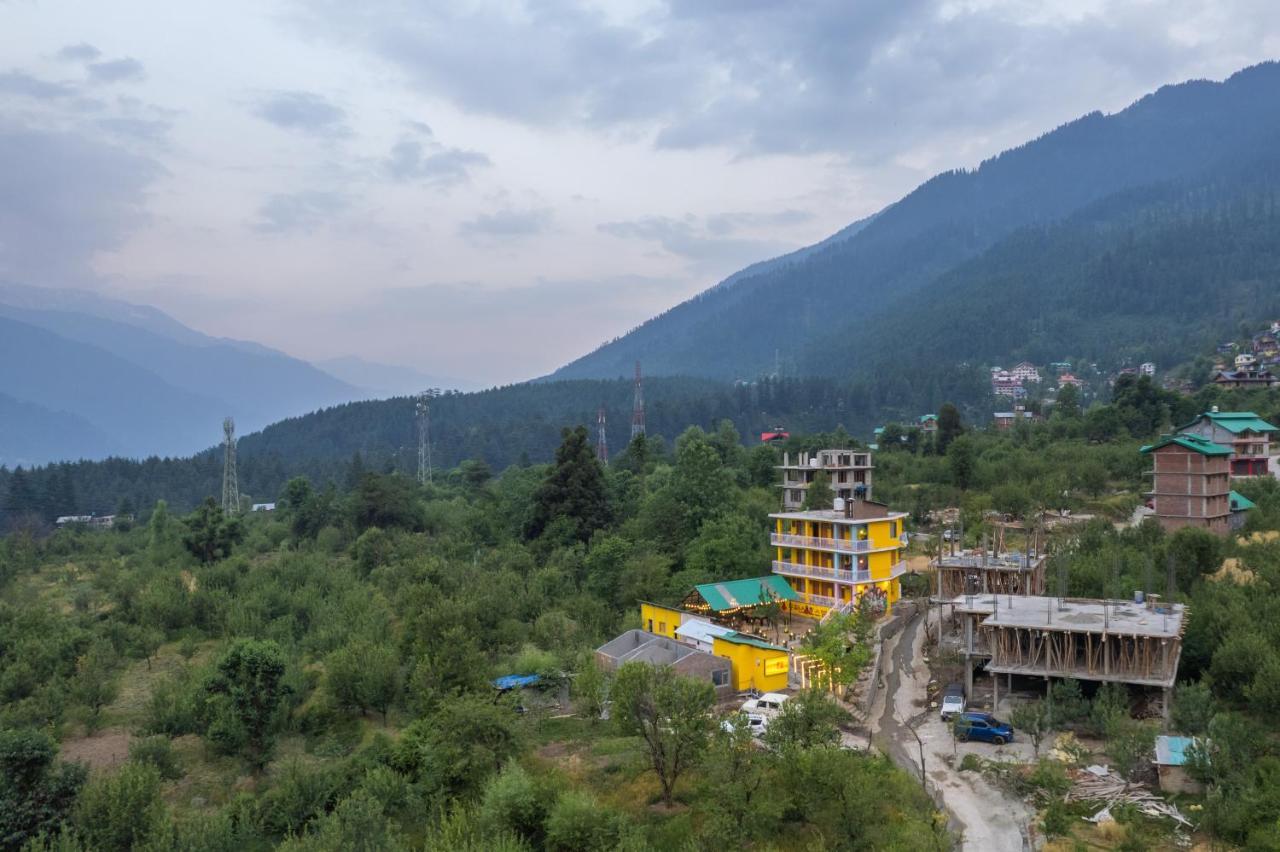 Whoopers Hostel Manali Exterior photo